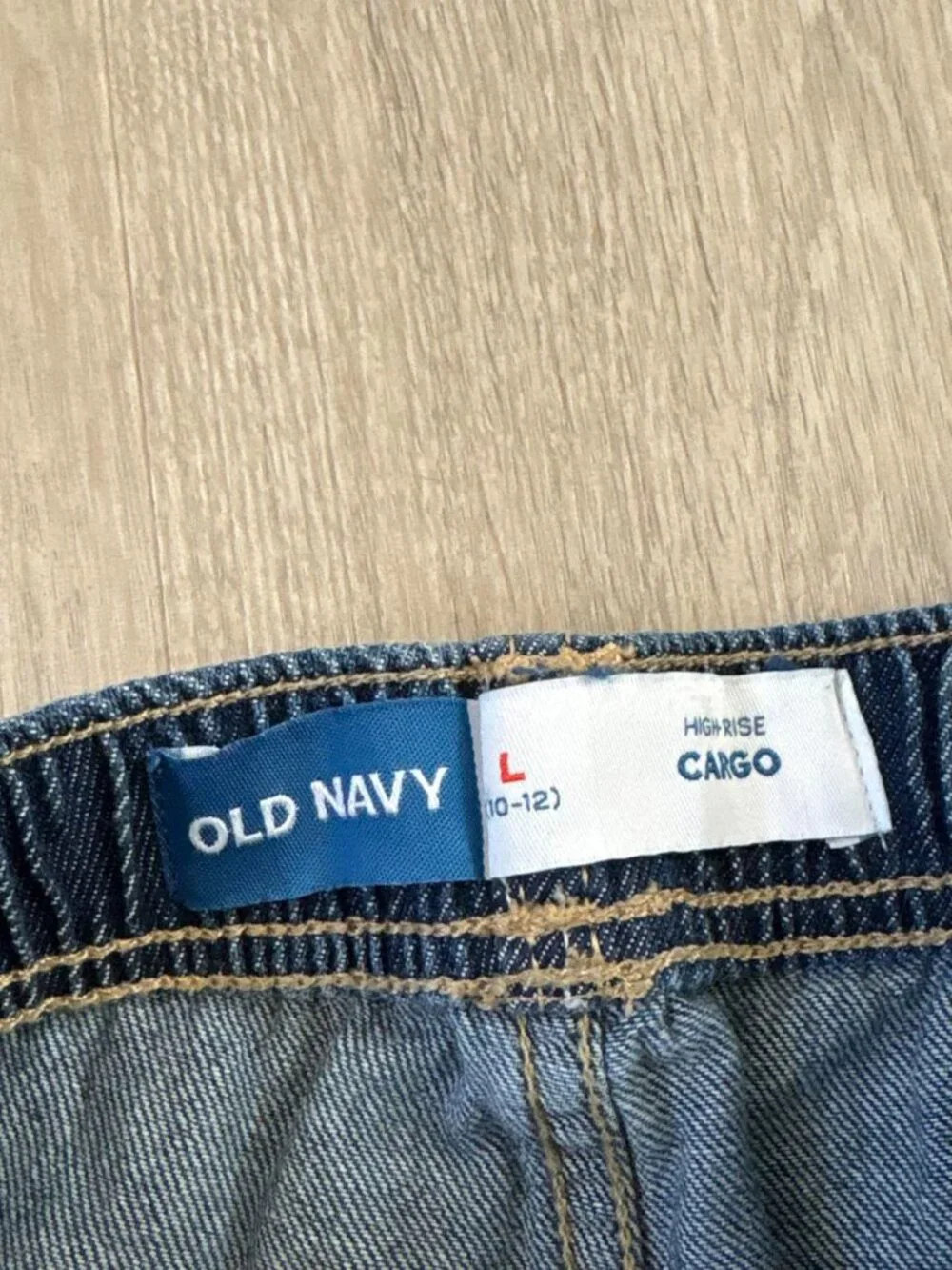 Old Navy Girls High-Waisted Pull-On Super Wide-Leg Cargo Jeans Size 10–12